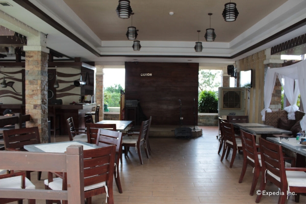 Hotel Coron Westown Resort